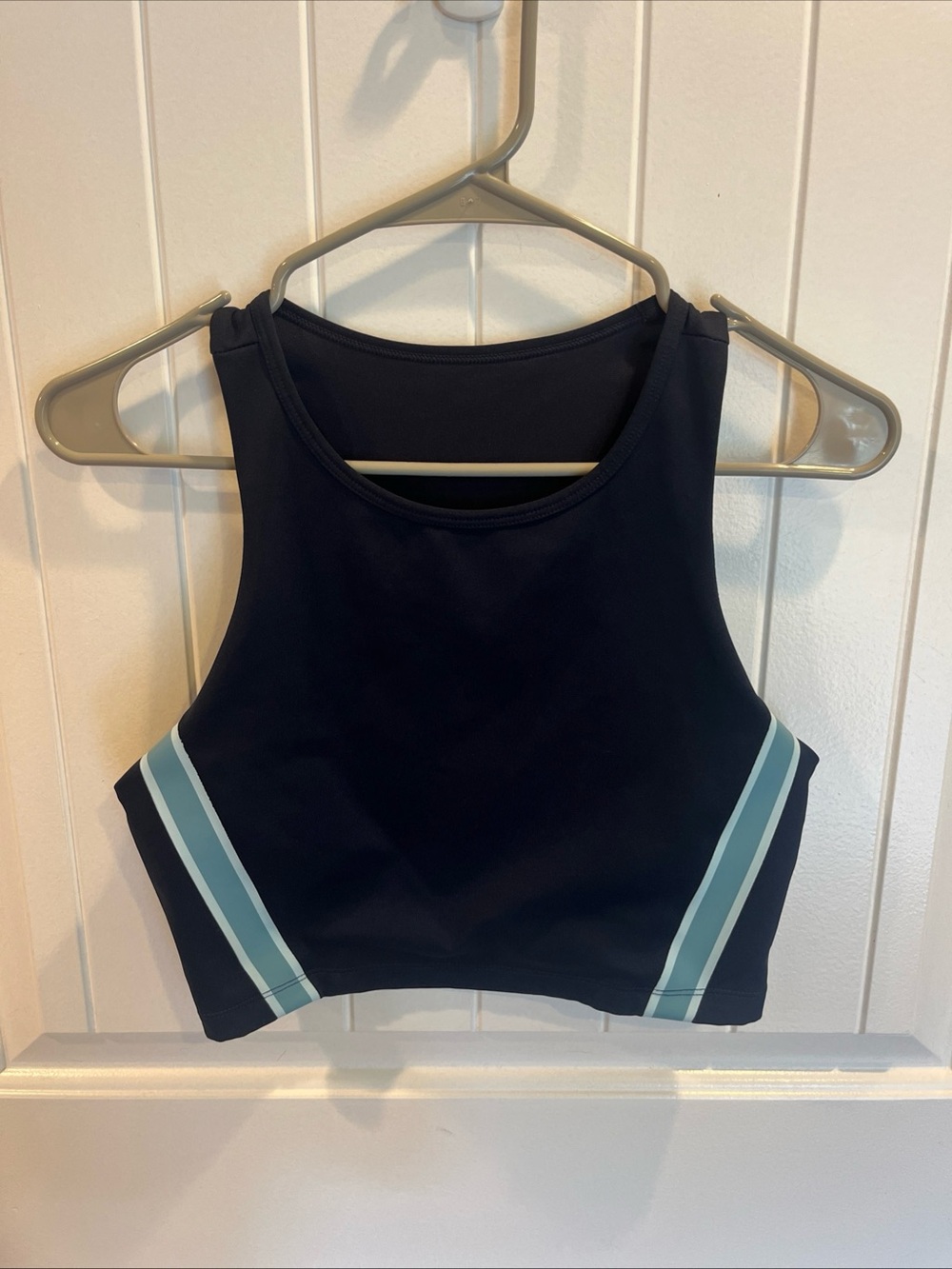 JoyLab Navy Crop Tank with Mint Side Stripes